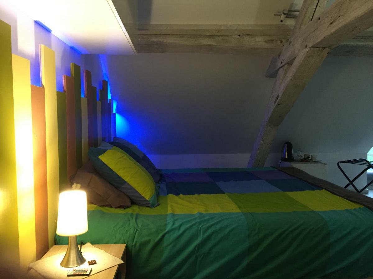 Chambre D'Hotes Le Grand Fourneau Lassay-sur-Croisne エクステリア 写真