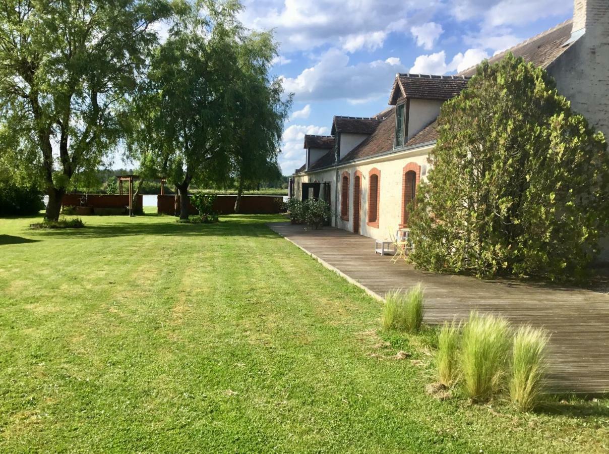 Chambre D'Hotes Le Grand Fourneau Lassay-sur-Croisne エクステリア 写真